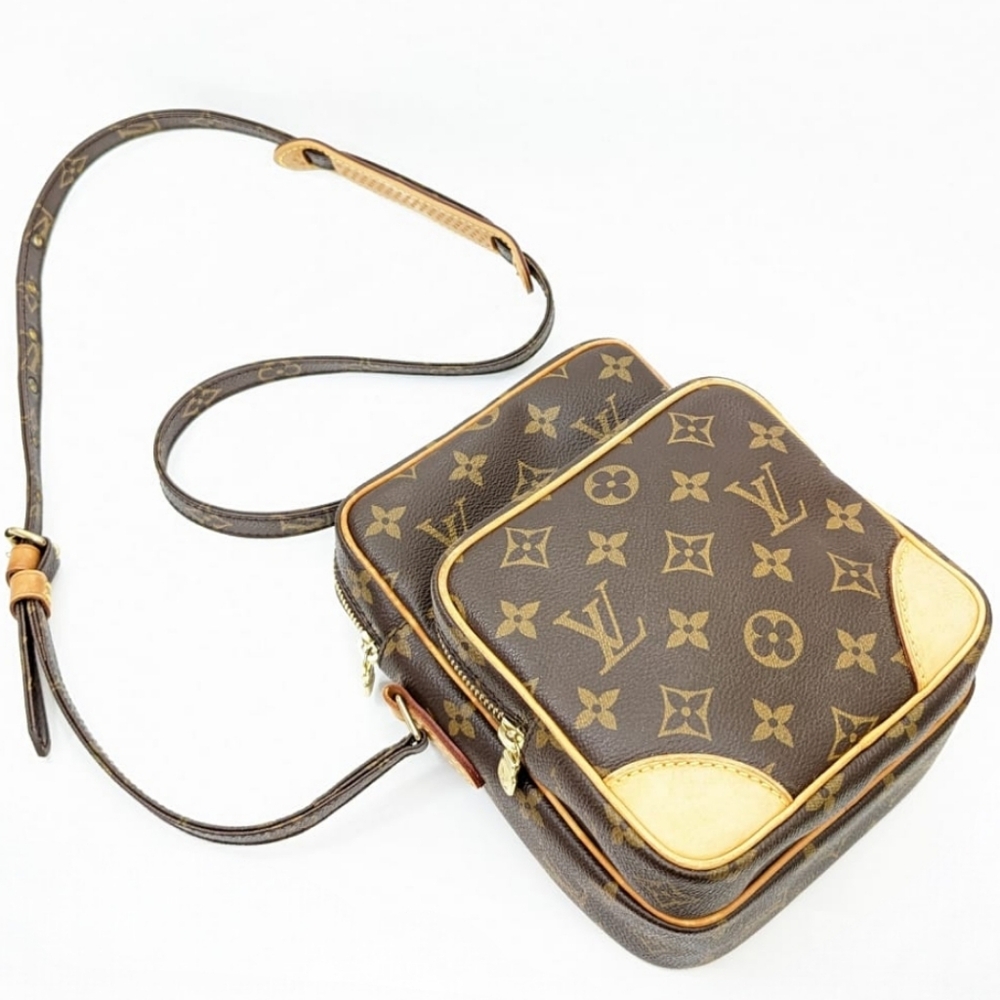 ✨️💎Authentic Louis Vuitton Amazon monogram crossbody Bag - Picture 2 of 15
